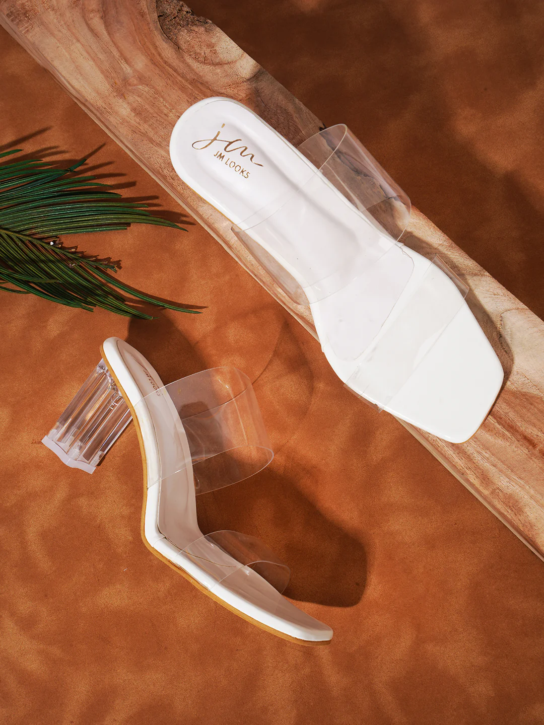Transparent strap vinyl heels - Image 14