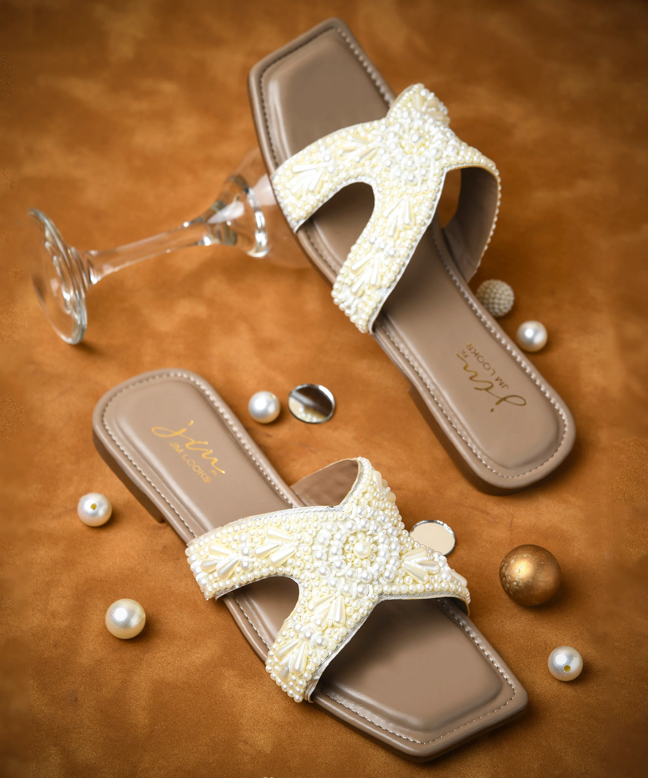 Trendy Slip-On Flats with Sparkle Strap Detail - Image 7