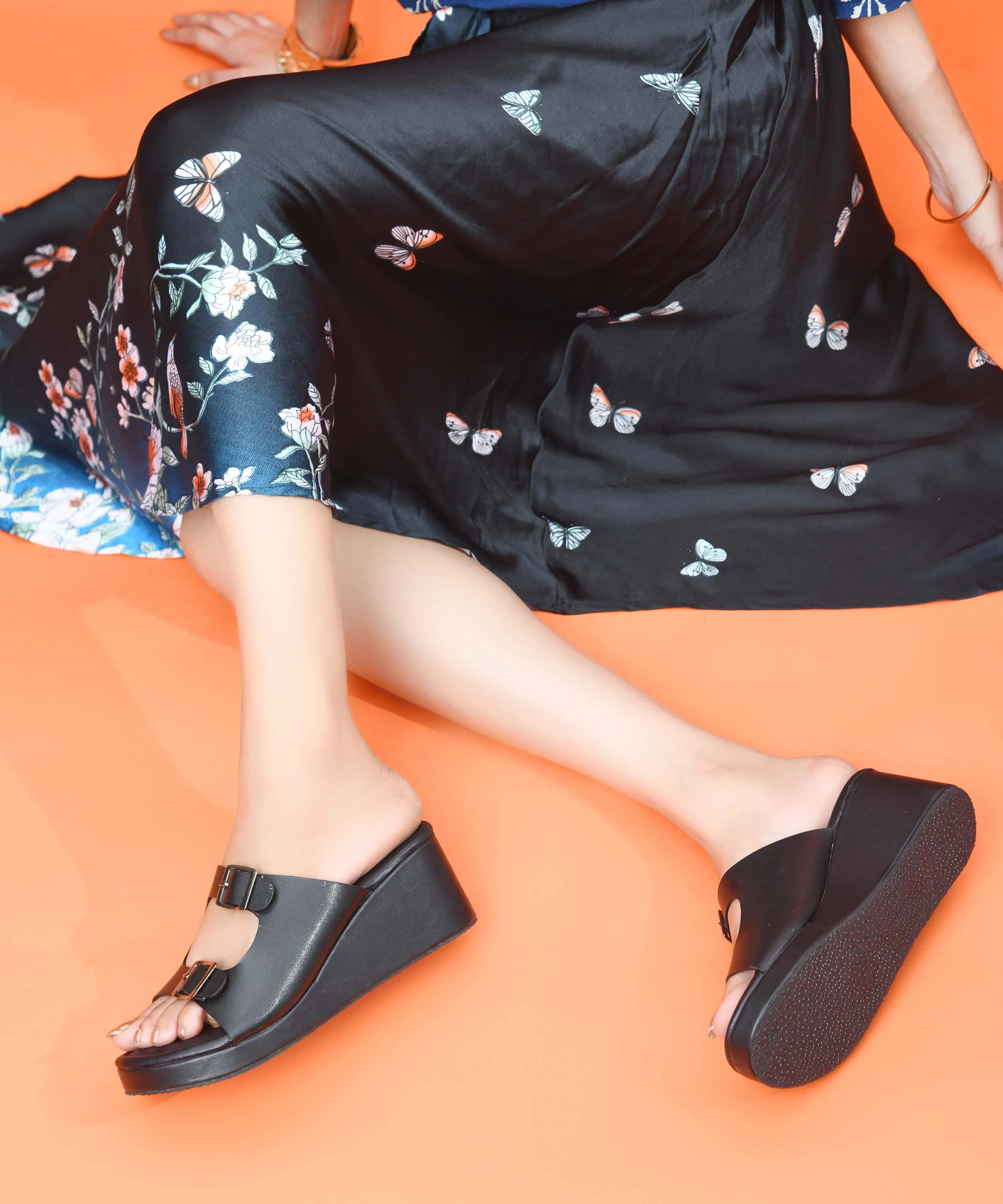 Twin Buckle Wedge Sandals - Image 4
