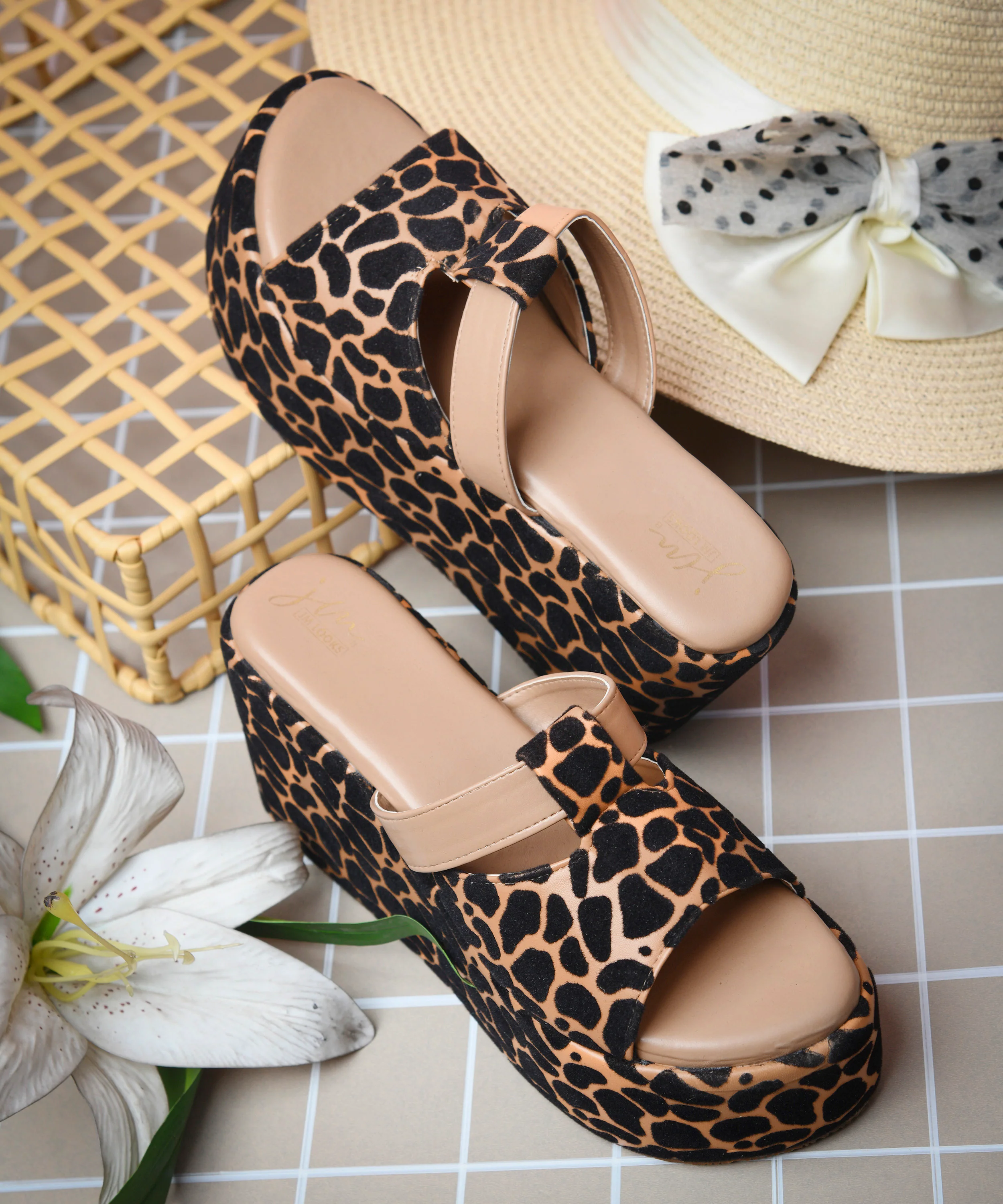 Urban Contrast Print Chunky Platforms - Image 7