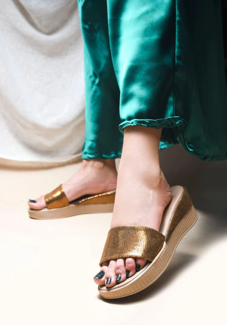 Jm Looks Glam Embellished Platform Heels - Image 16