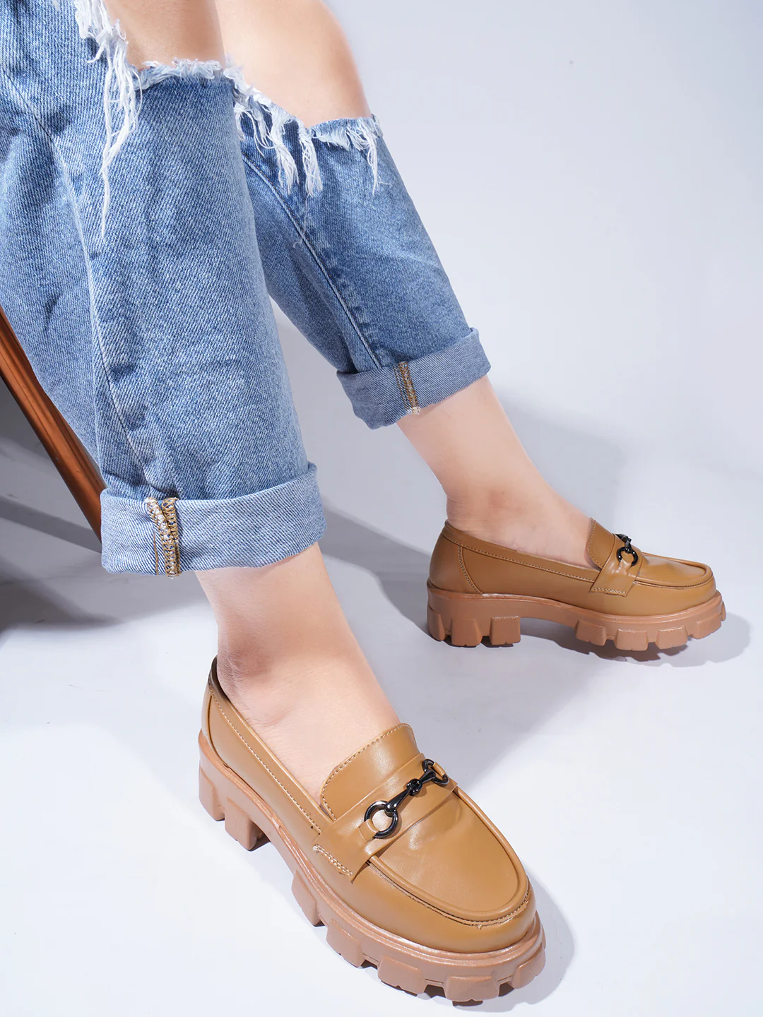 Women Buckled Heeled Horsebit Loafers - Image 16