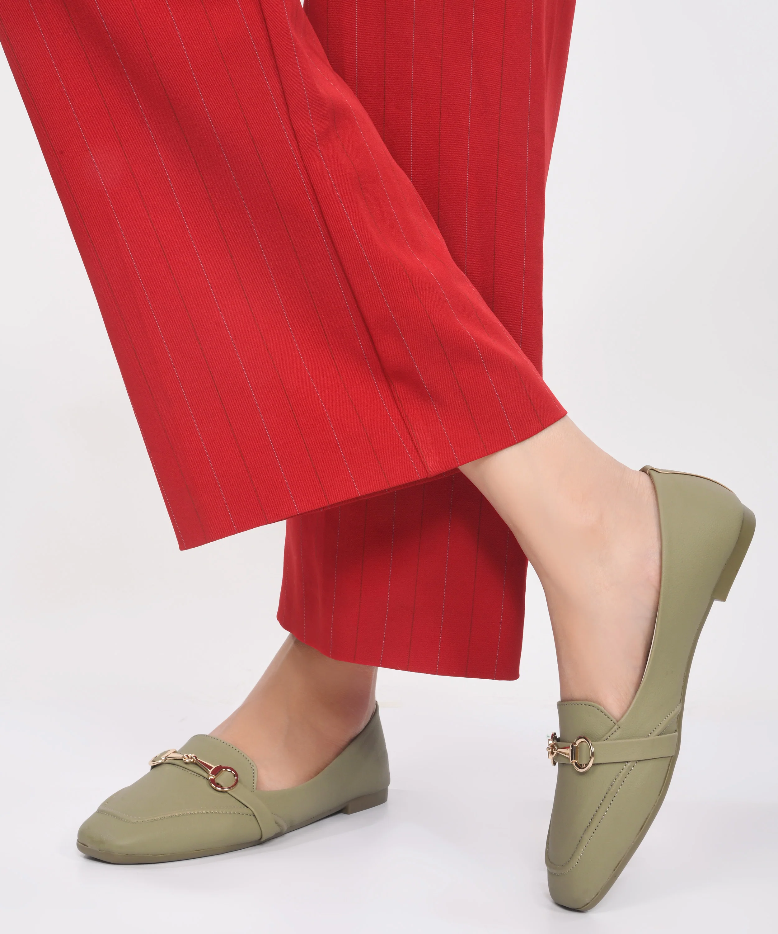 Women Flat Loafers with Metal Horsebit - Image 16