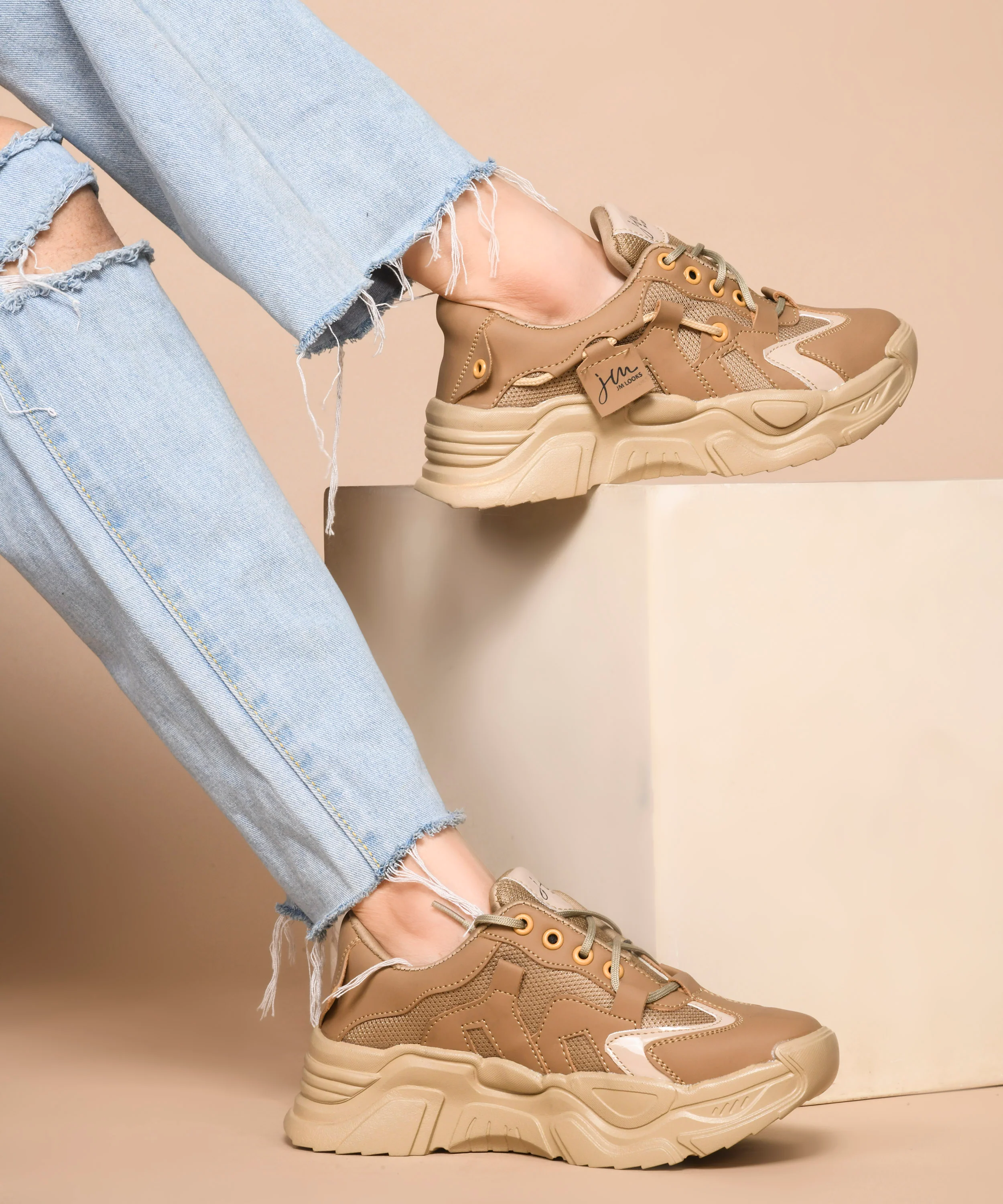 Women’s Chunky Lace-Up Casual Sneakers with Cushioned Sole - Image 10