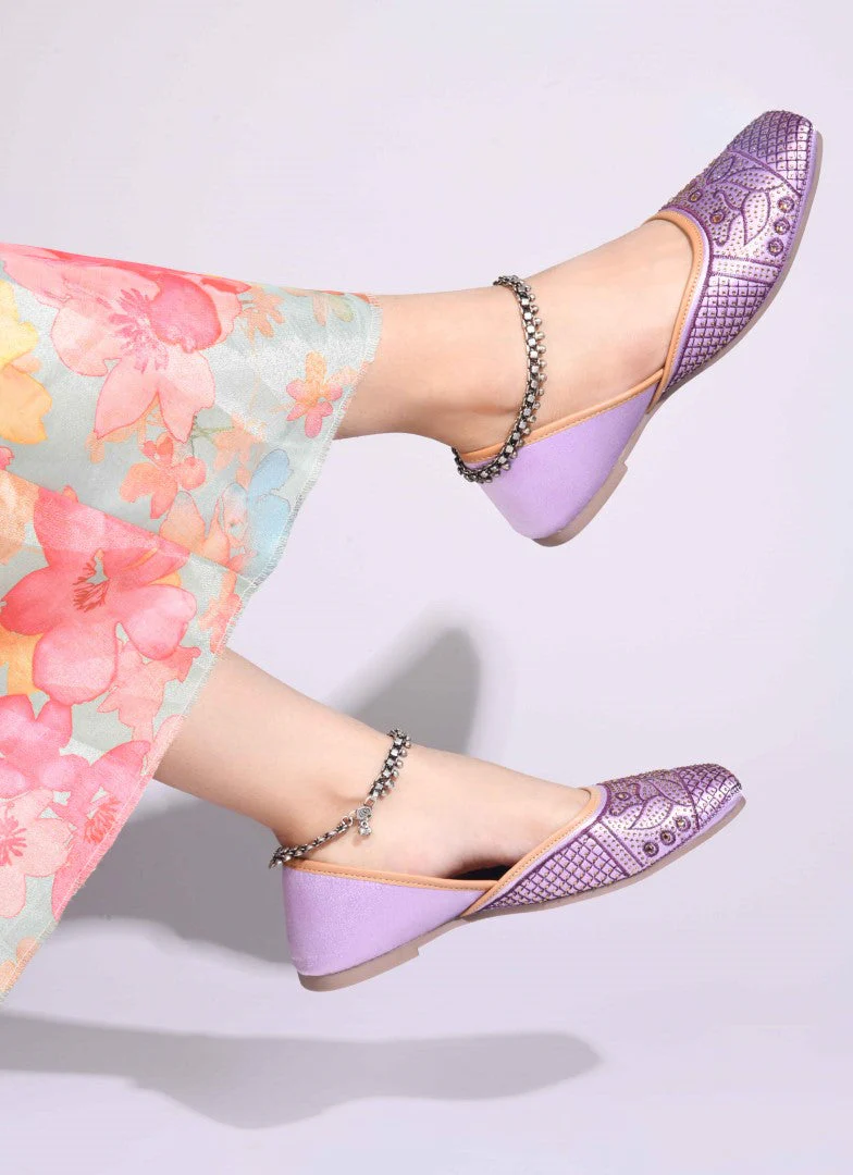 JM Looks Women's Embellished Festive Juttis - Image 14