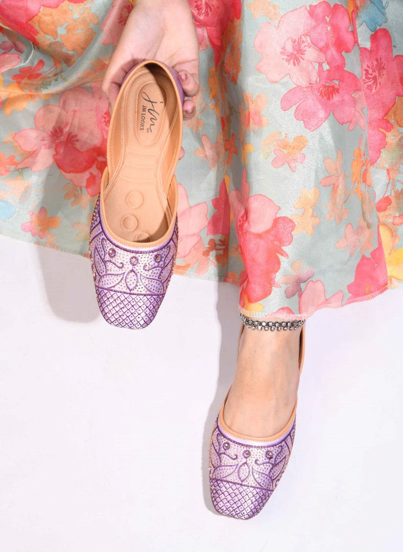 JM Looks Women's Embellished Festive Juttis - Image 16