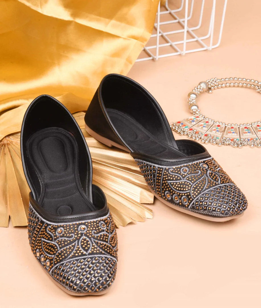 JM Looks Women's Embellished Festive Juttis - Image 7