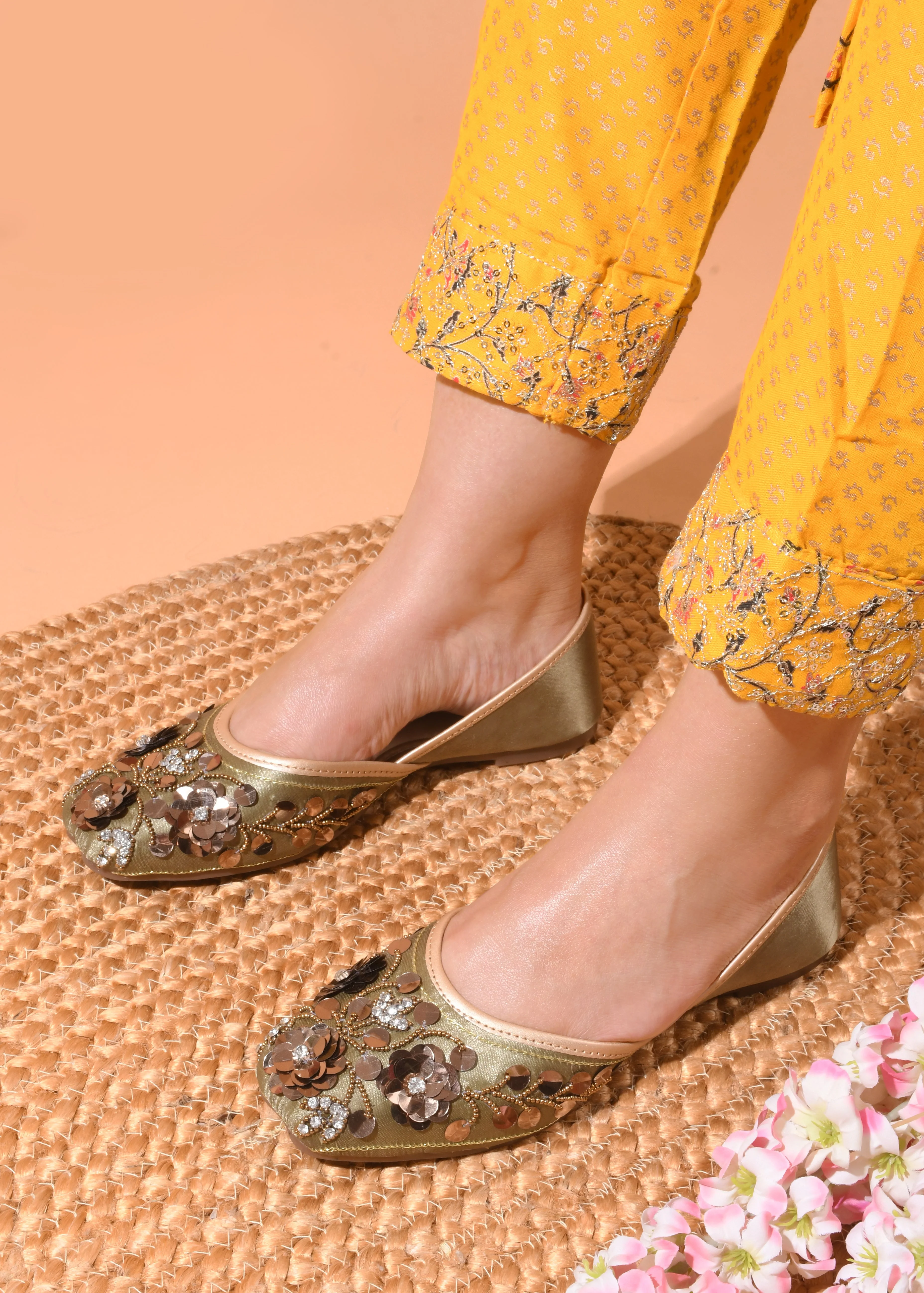 Jm Looks Embellished Women's Juttis & Mojaris - Image 5